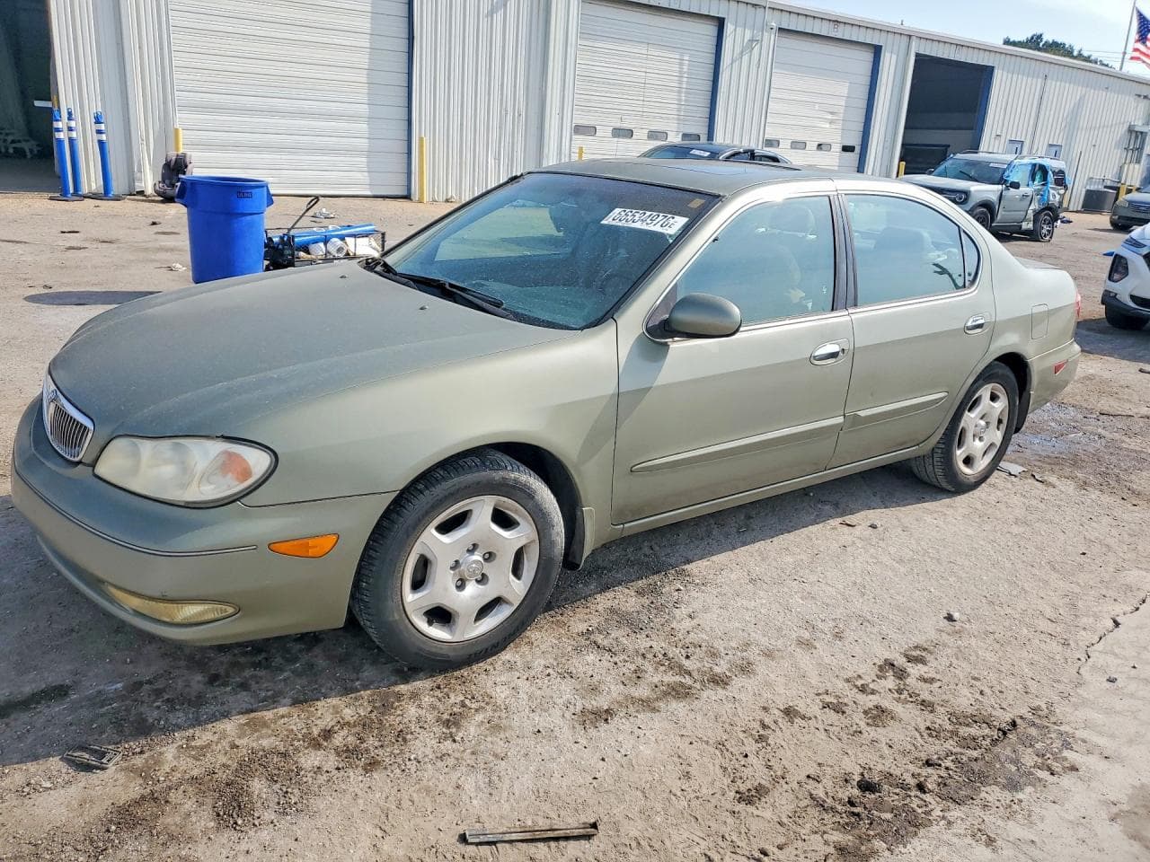 2000 Infiniti I z USA