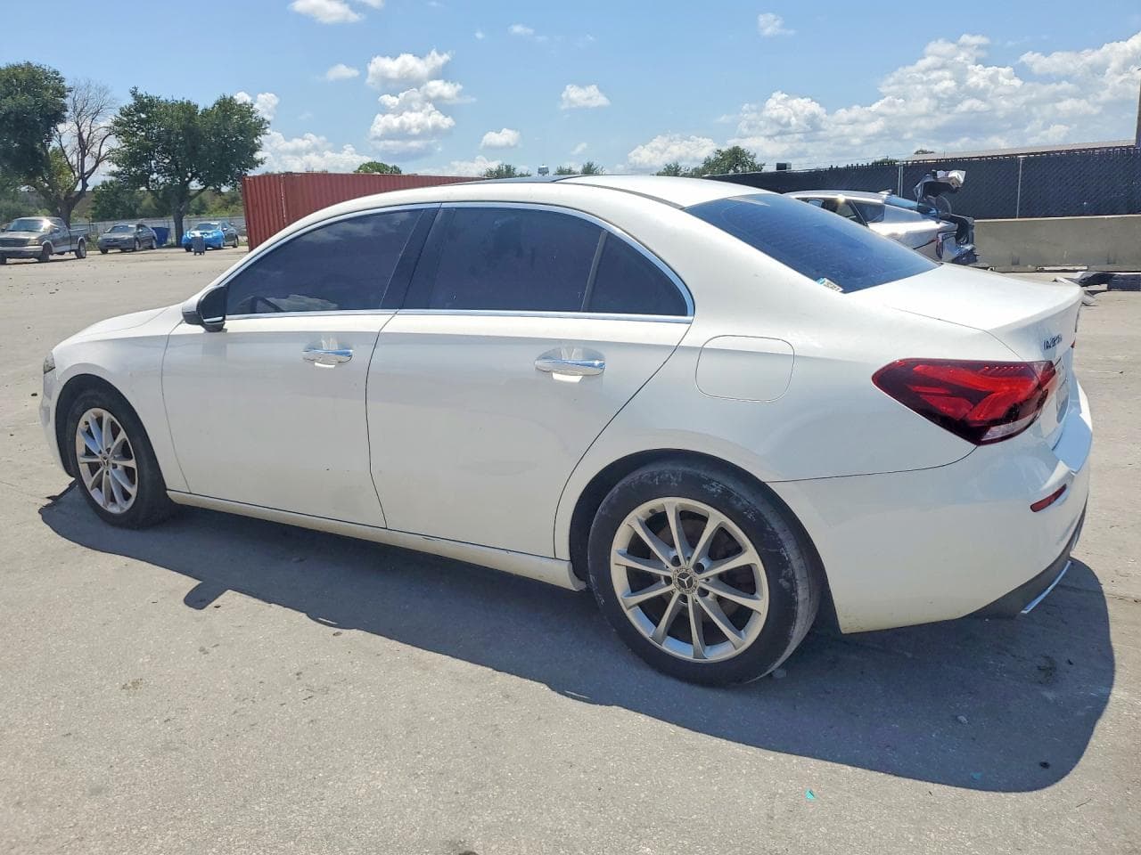 2019 Mercedes-Benz A 220 - foto 2