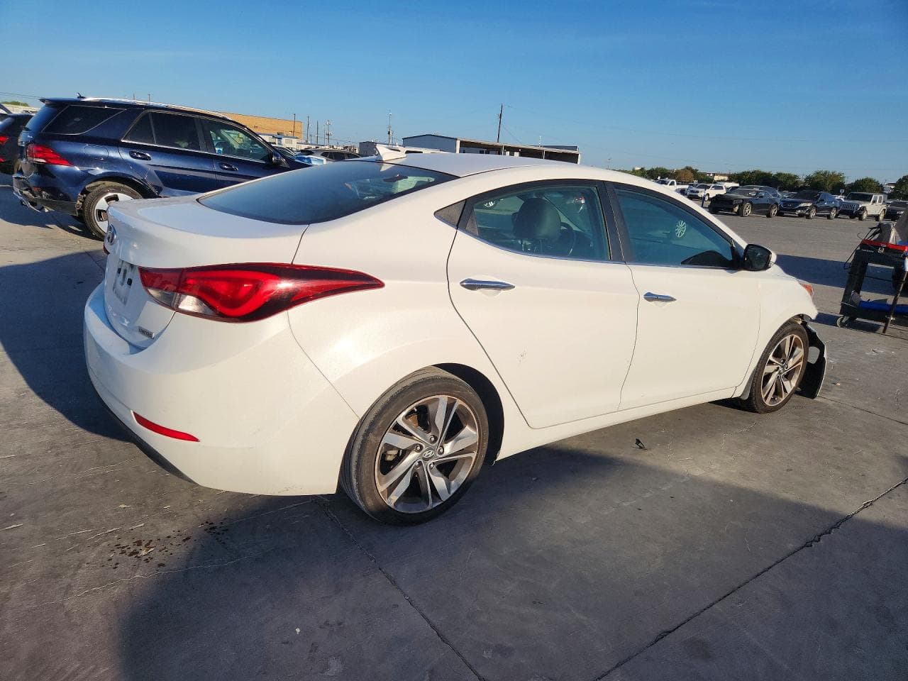 2015 Hyundai Elantra Limited - foto 3