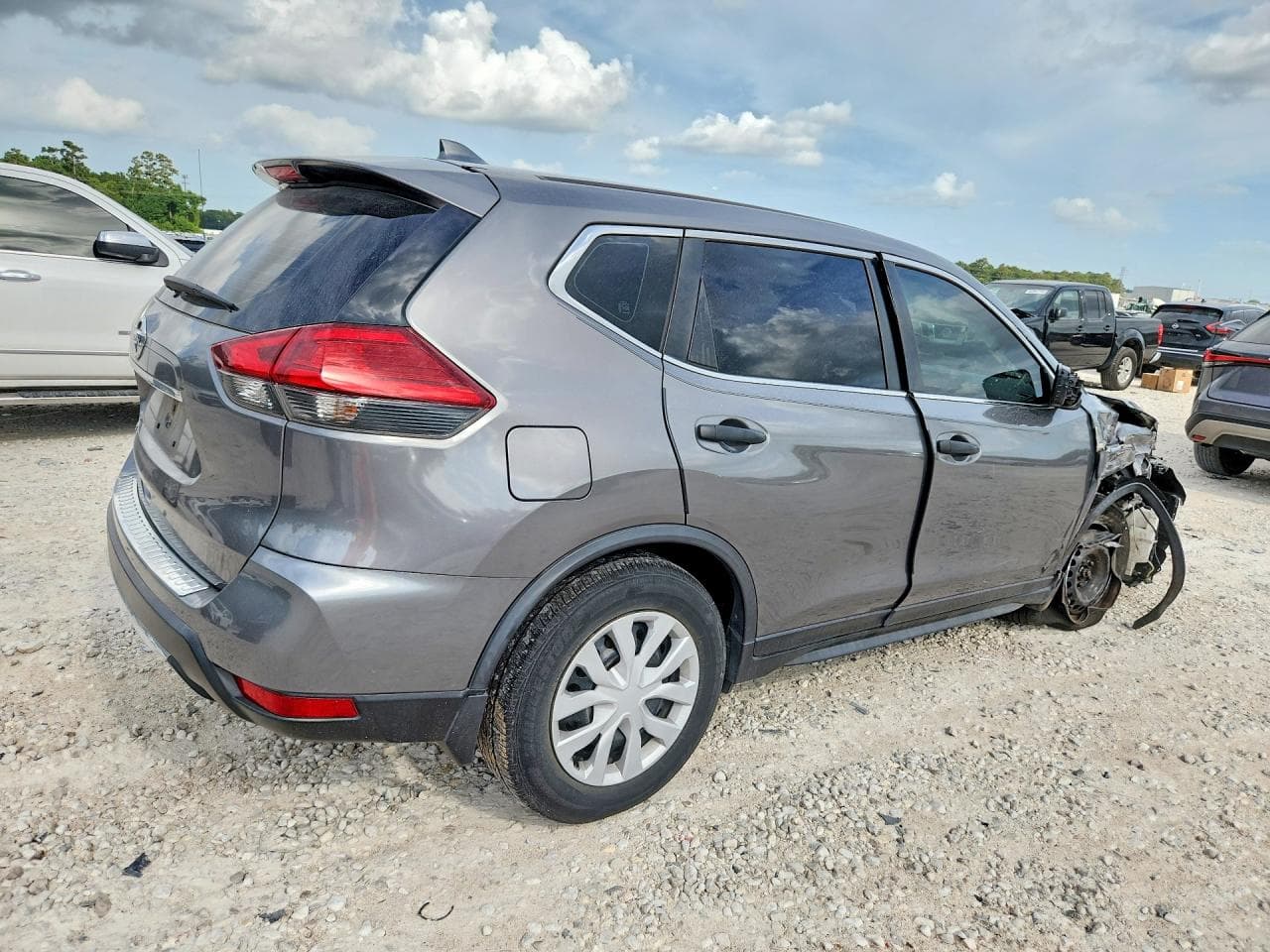 2017 Nissan Rogue S - foto 3