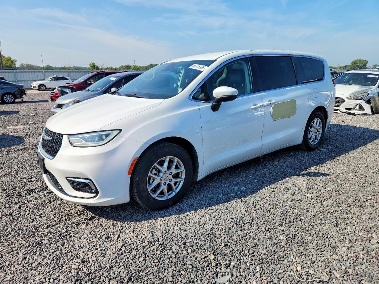 2023 Chrysler Pacifica Touring L