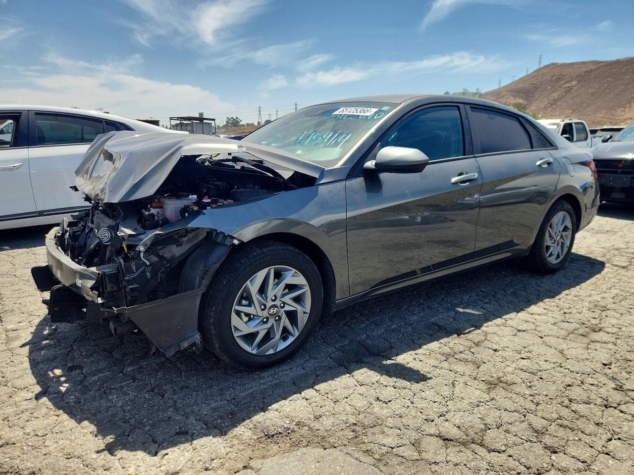 Hyundai Elantra 2025 z USA