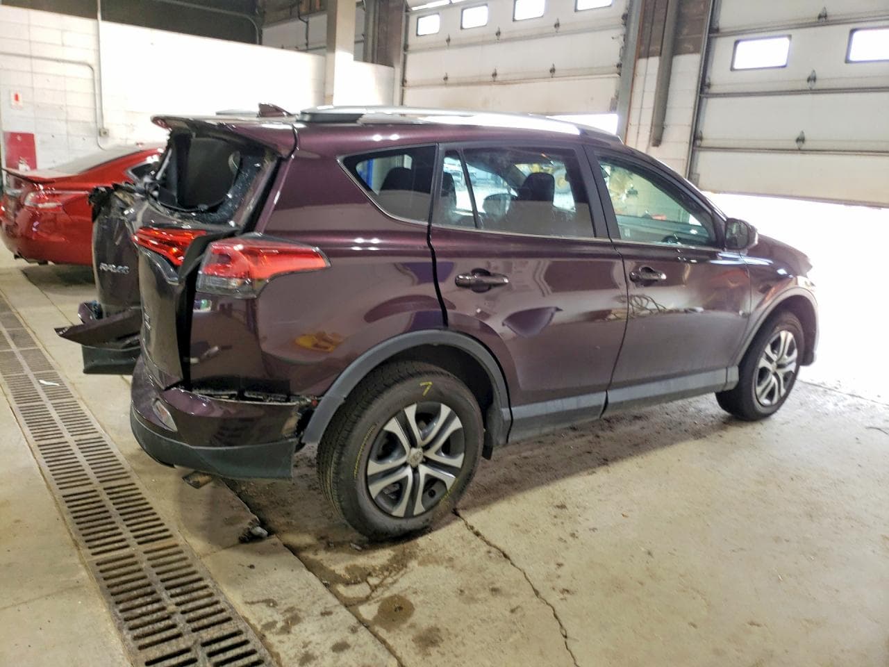 2017 Toyota Rav4 Le - foto 3