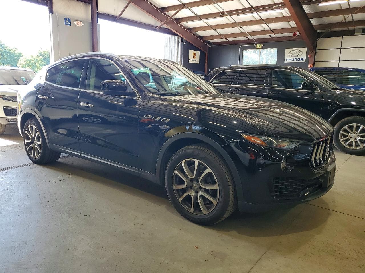2017 Maserati Levante S - foto 4