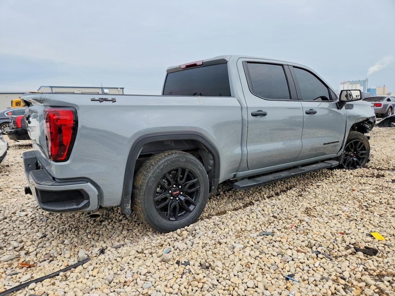 2024 GMC Sierra K1500 - foto 3