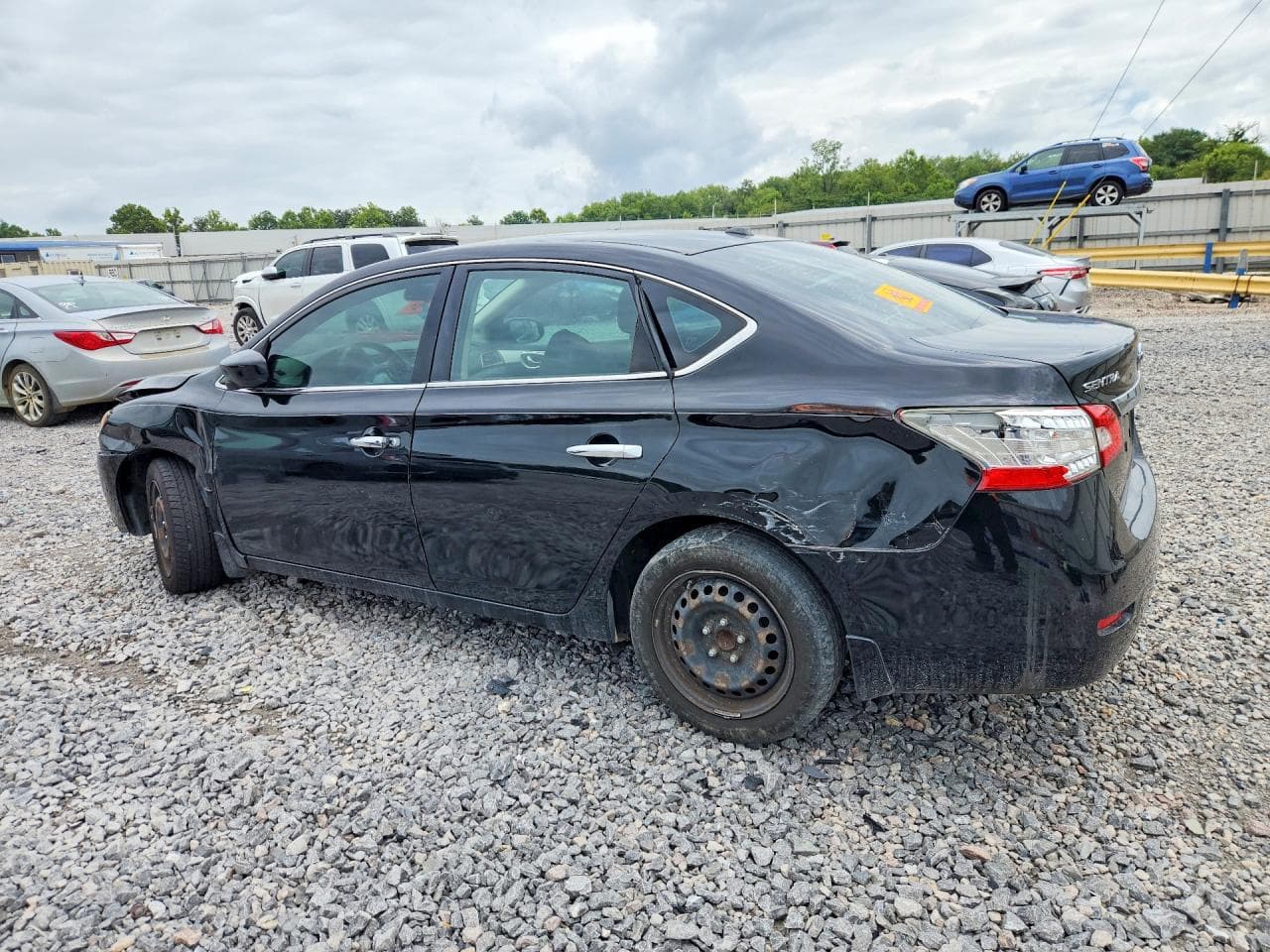 2015 Nissan Sentra - foto 2