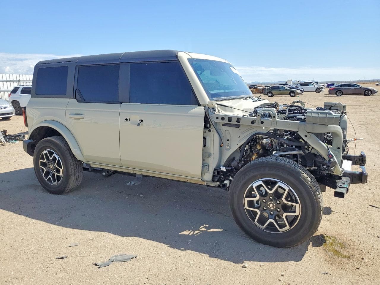 2025 Ford Bronco Outer Banks - foto 4