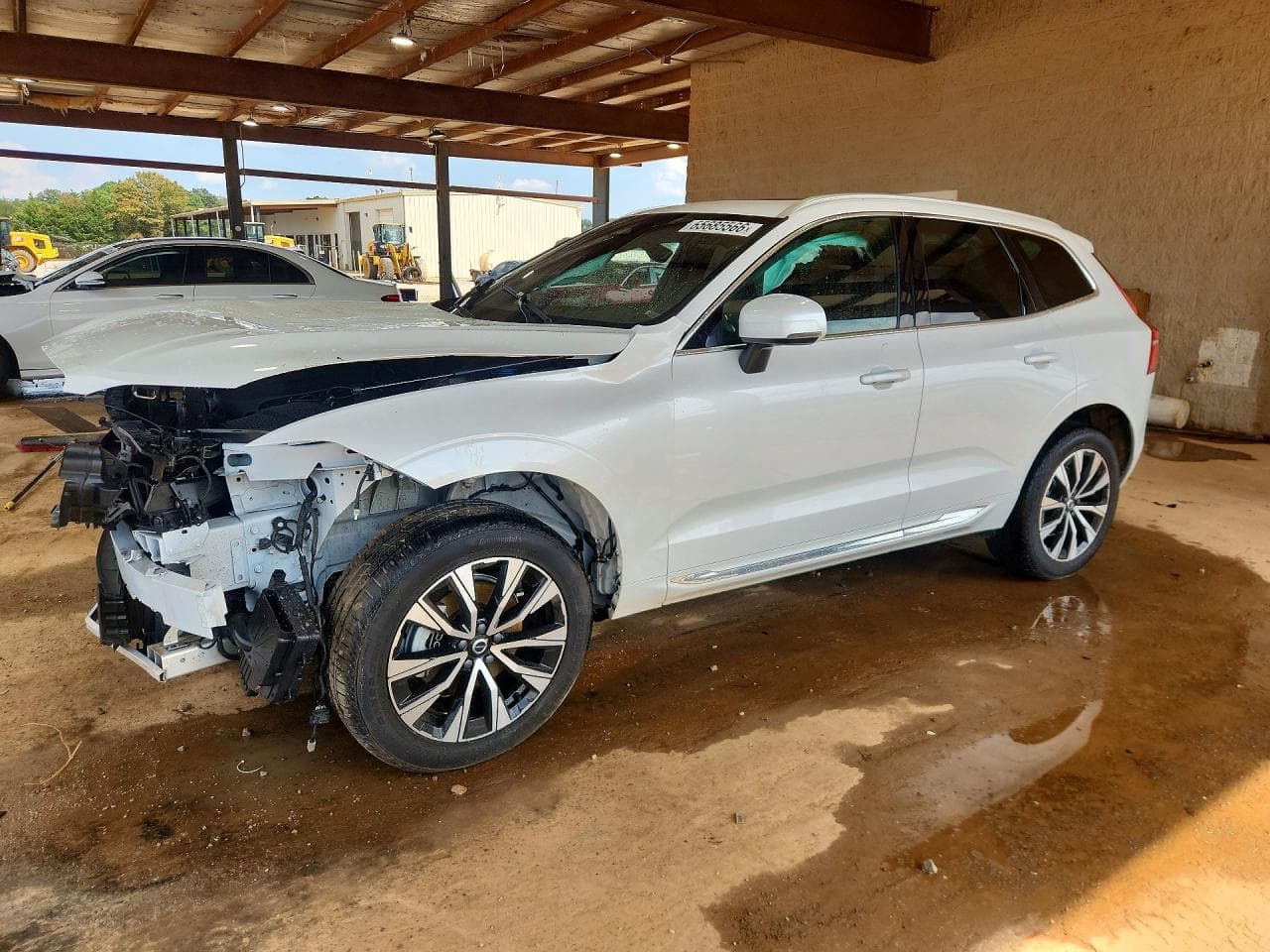 Volvo XC60 2023 z USA