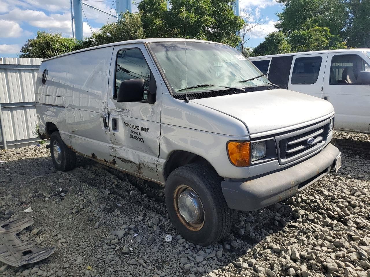 2004 Ford Econoline E350 Super Duty Van - foto 4