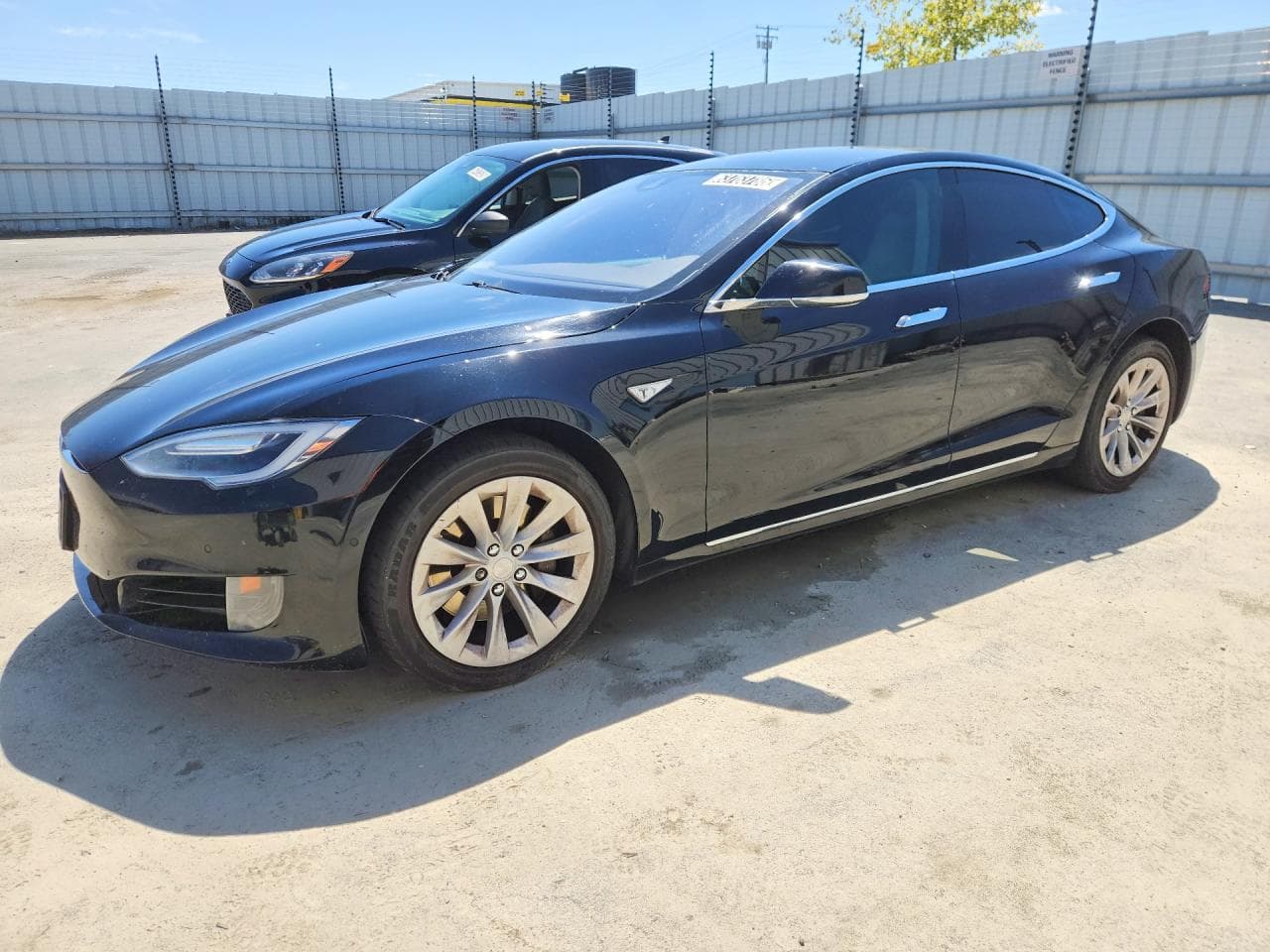 Tesla Model S 2016 z USA