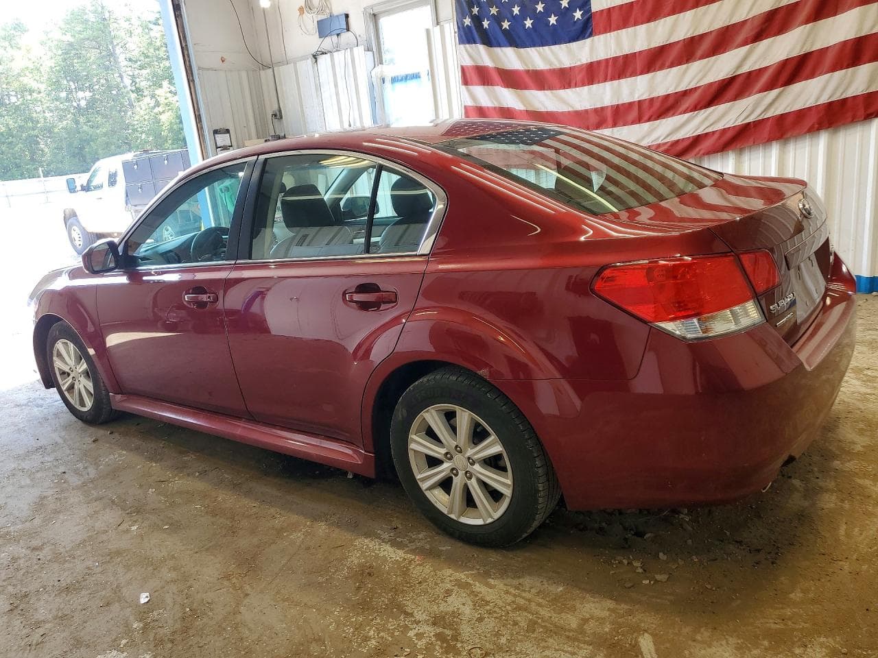2011 Subaru Legacy 2.5I Premium - foto 2