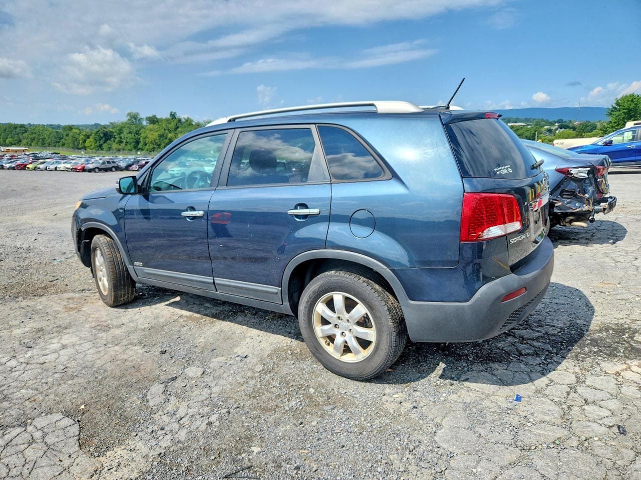 2011 Kia Sorento Lx - foto 2