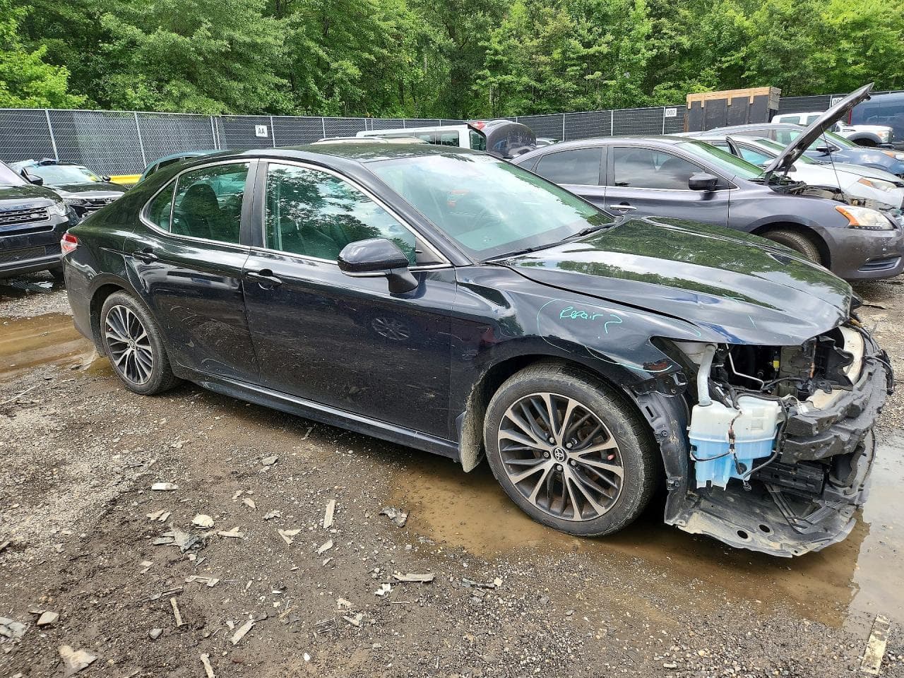 2020 Toyota Camry Se - foto 4