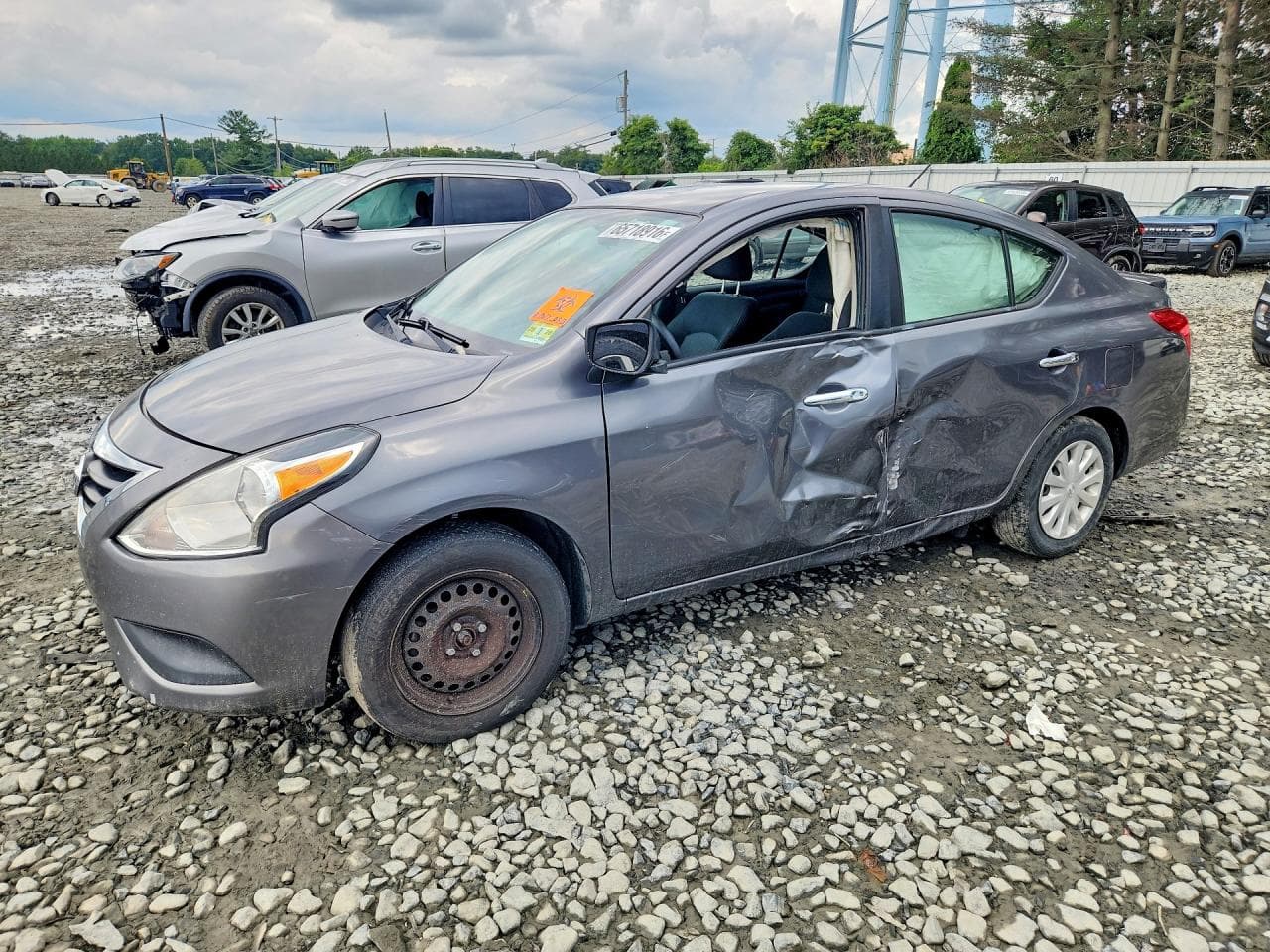 2019 Nissan Versa Sv