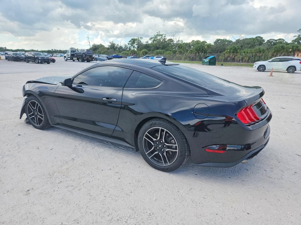2022 Ford Mustang - foto 2