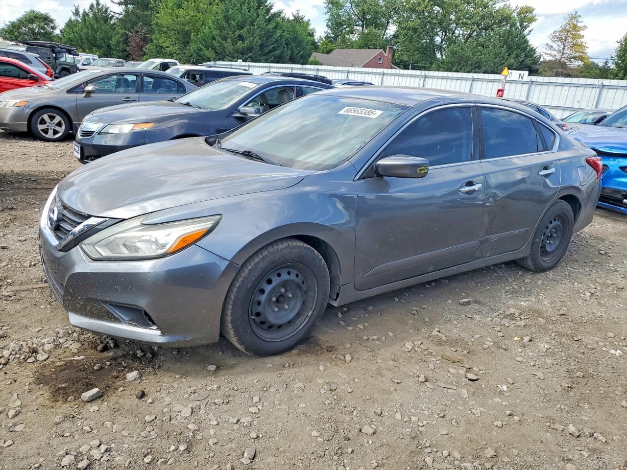 Nissan Altima 2016 z USA