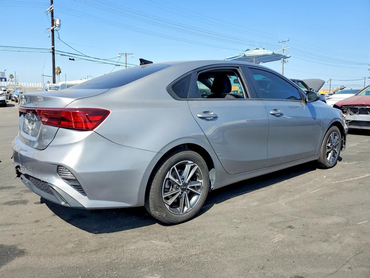 2023 Kia Forte Lxs - foto 3