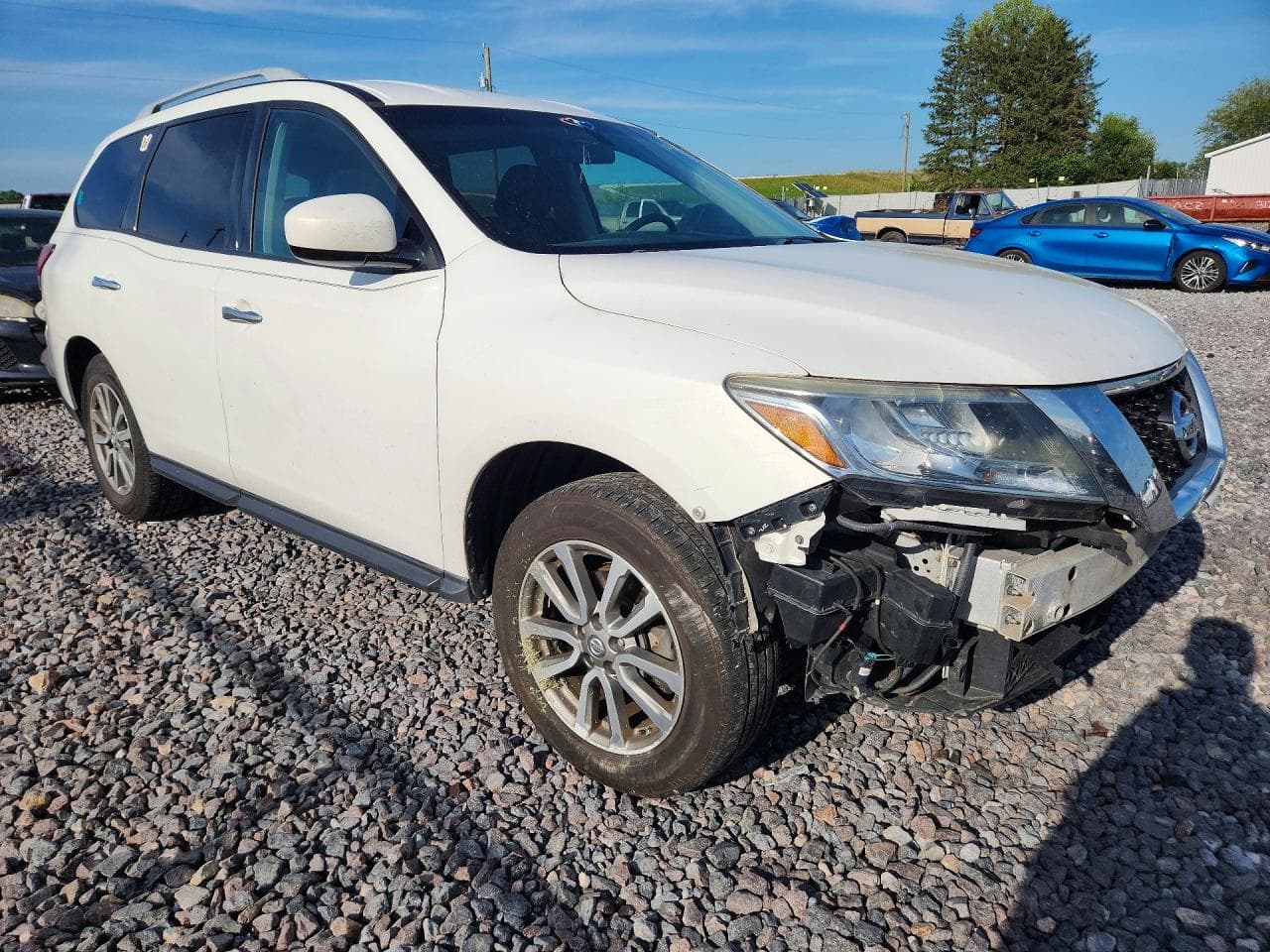 2014 Nissan Pathfinder Sv - foto 4