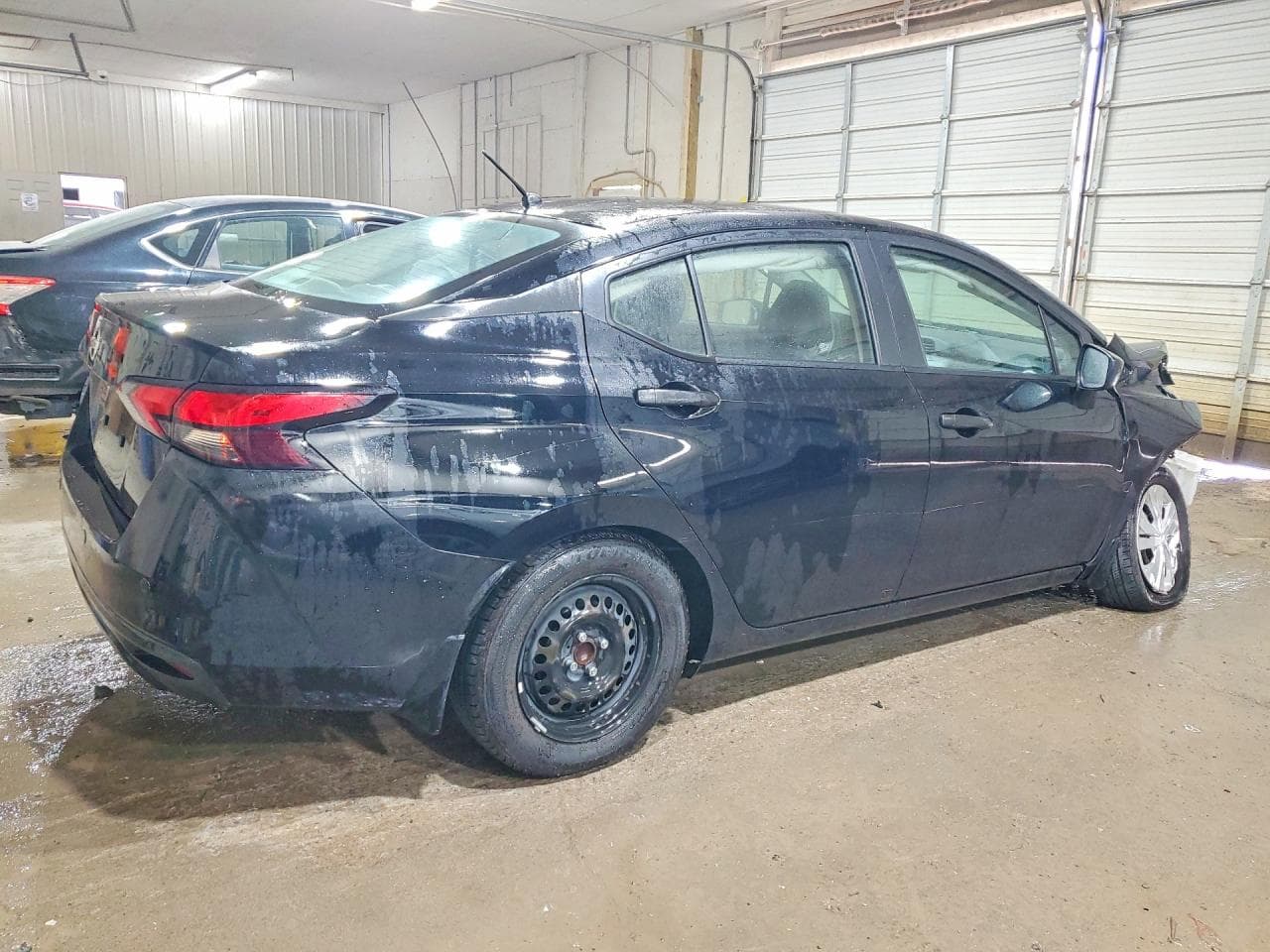 2021 Nissan Versa S - foto 3