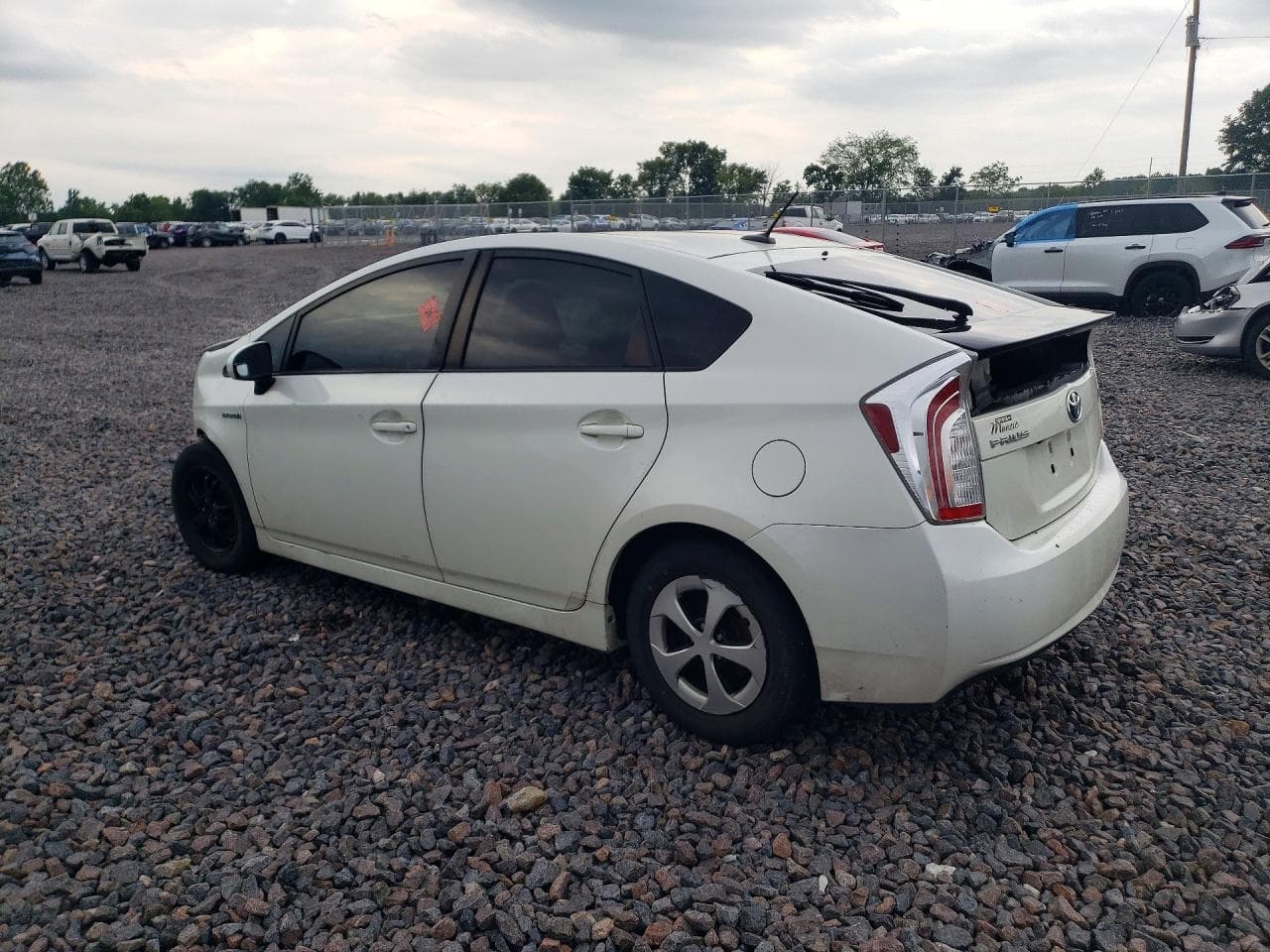 2015 Toyota Prius Three - foto 2