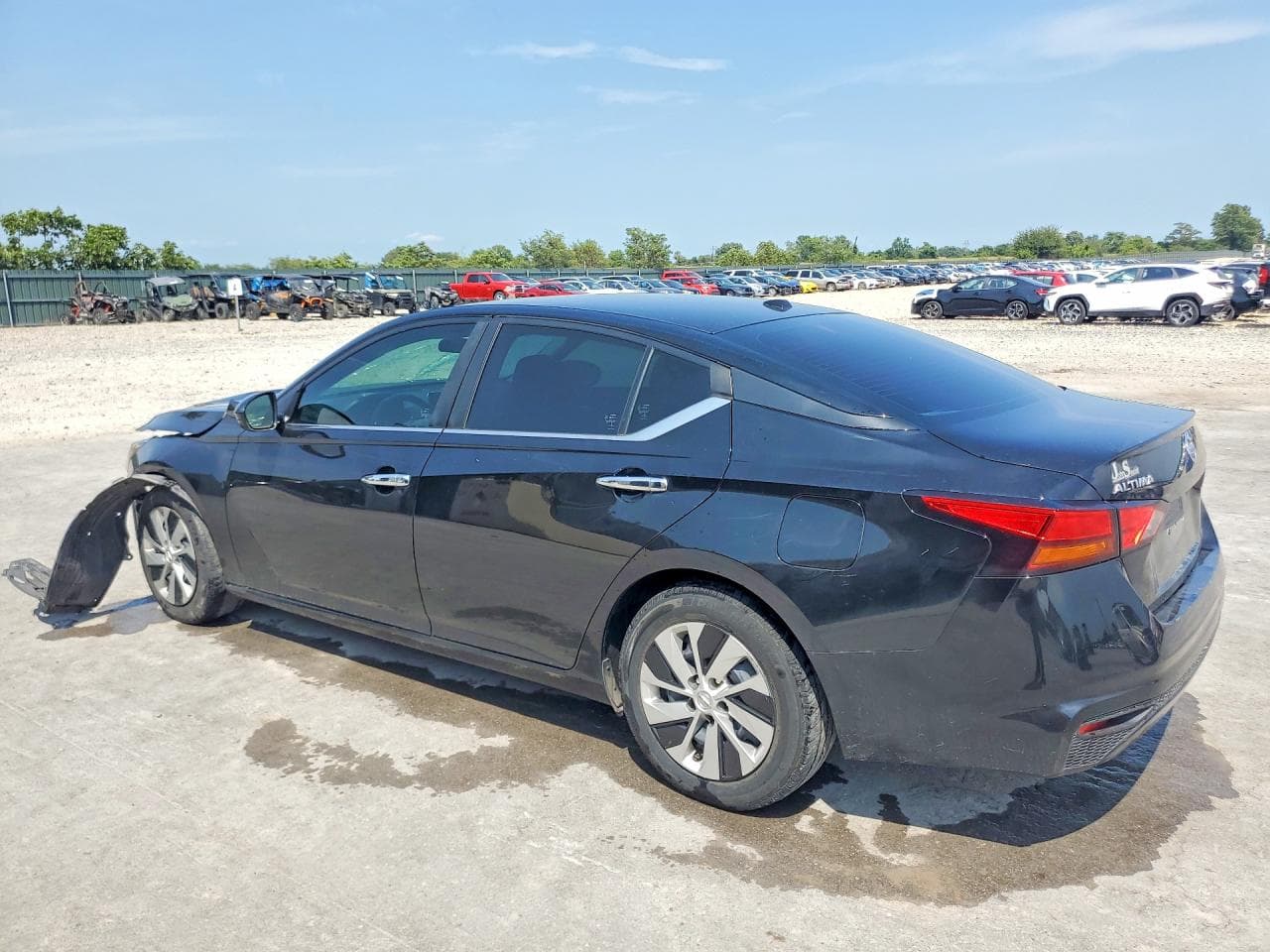 2019 Nissan Altima S - foto 2