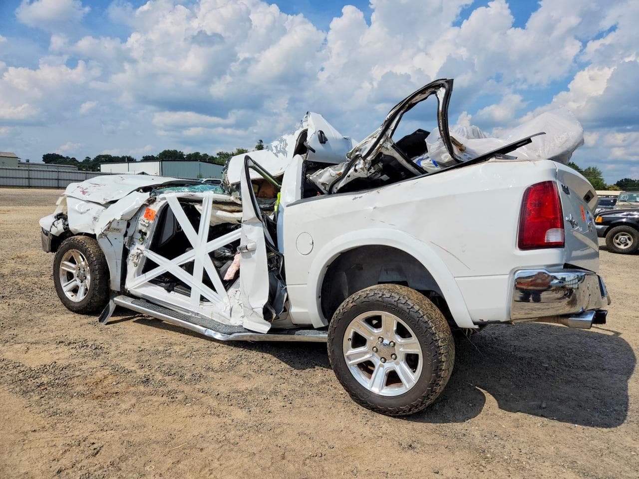 2017 Ram 1500 Slt - foto 2