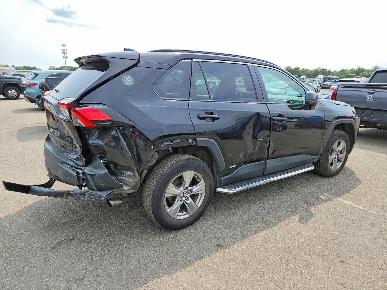 2023 Toyota Rav4 Le - foto 3