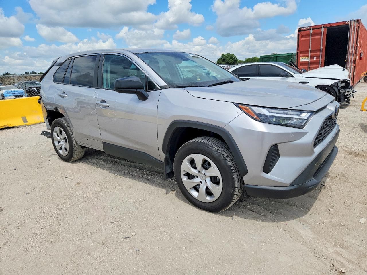 2025 Toyota Rav4 Le - foto 4
