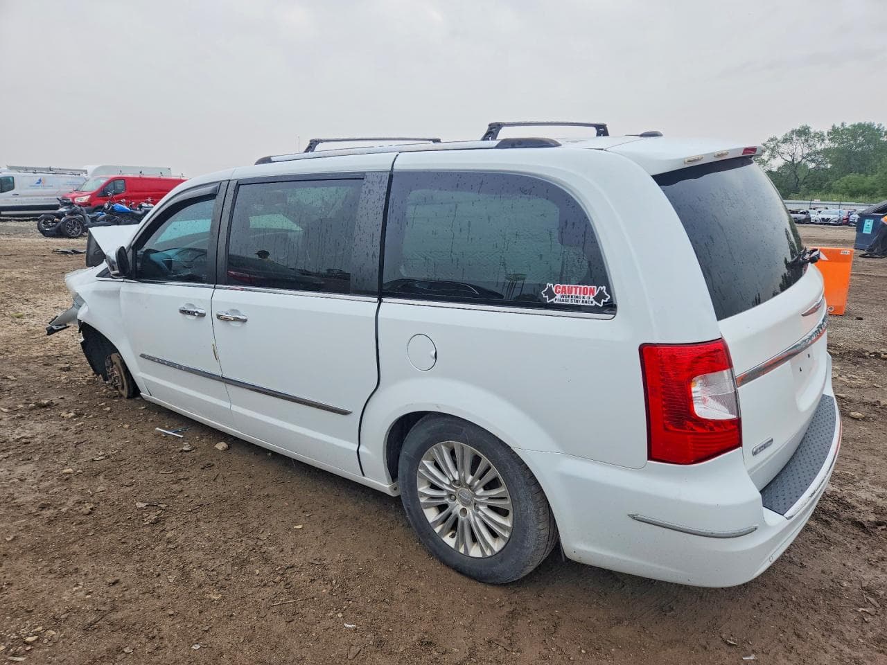 2016 Chrysler Town & Country Limited - foto 2