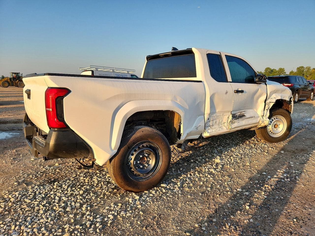 2025 Toyota Tacoma Sr - foto 3