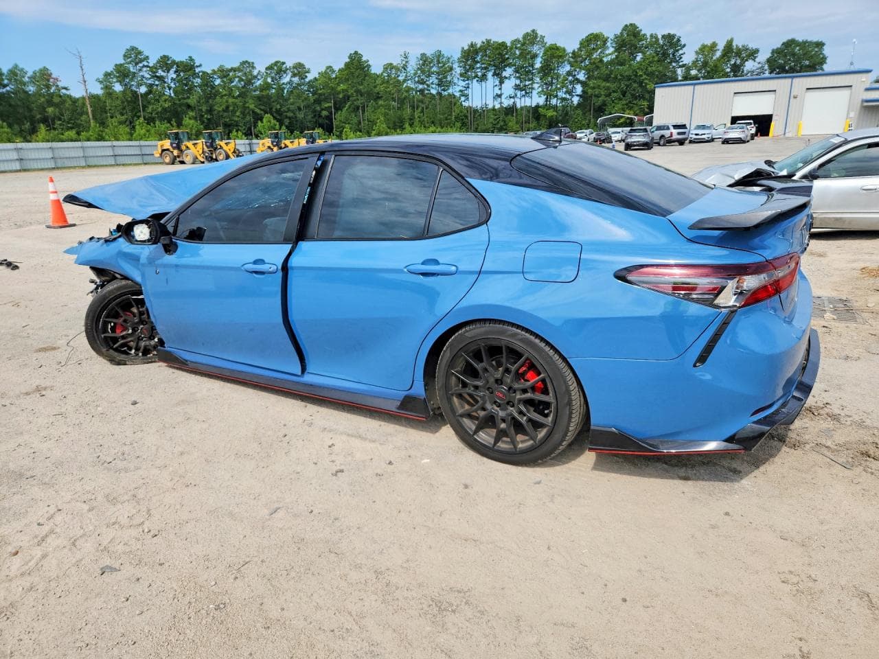 2022 Toyota Camry Trd - foto 2