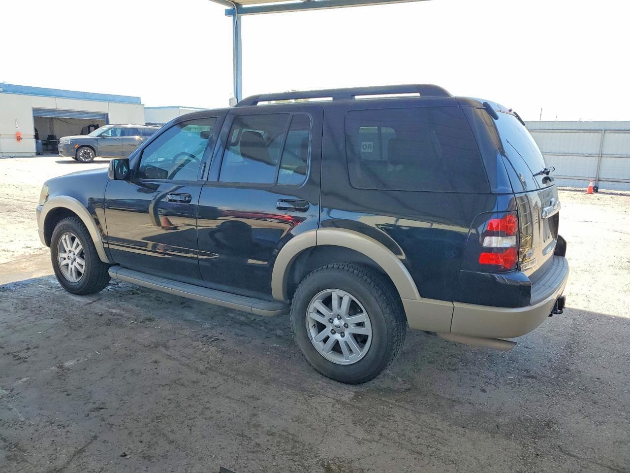 2010 Ford Explorer Eddie Bauer - foto 2
