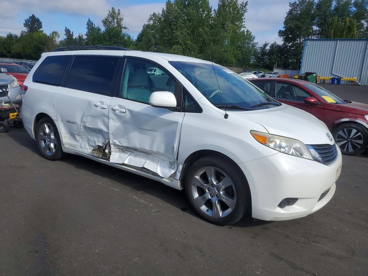 2012 Toyota Sienna Le - foto 4