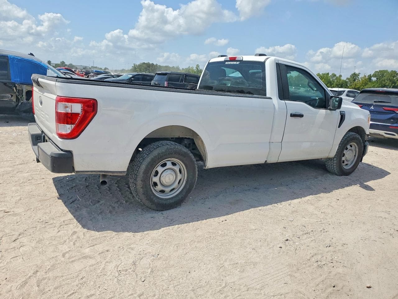 2021 Ford F150 - foto 3