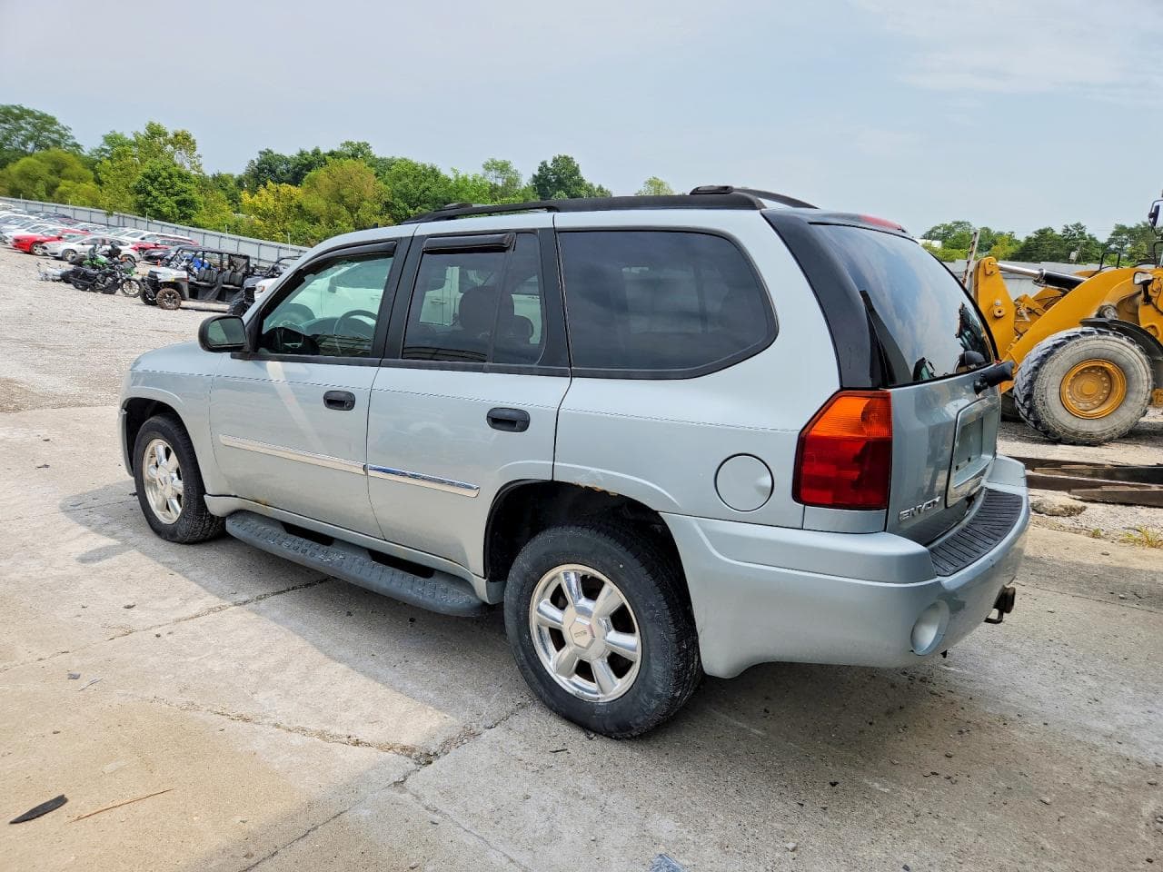 2007 GMC Envoy - foto 2