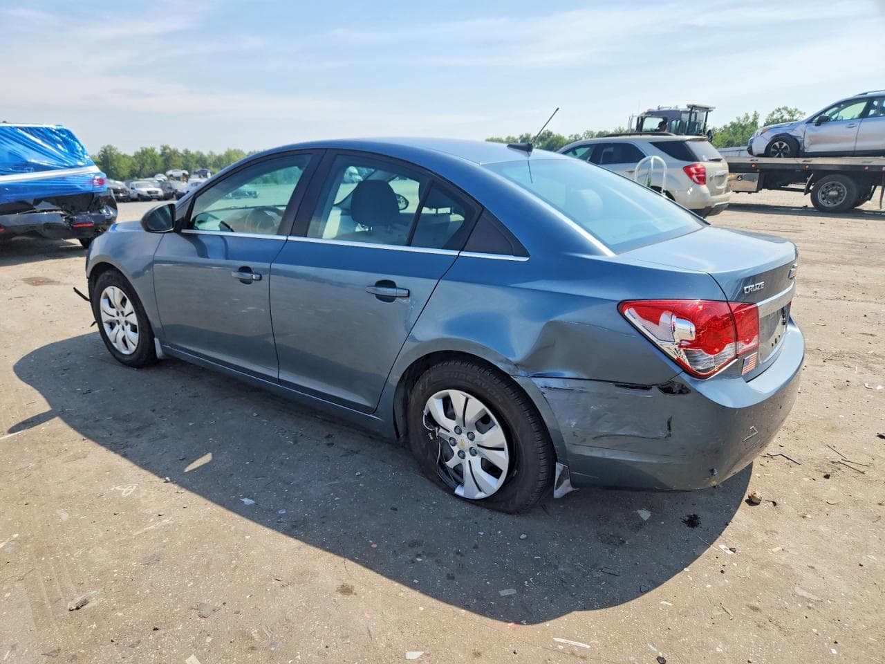 2012 Chevrolet Cruze Ls - foto 2