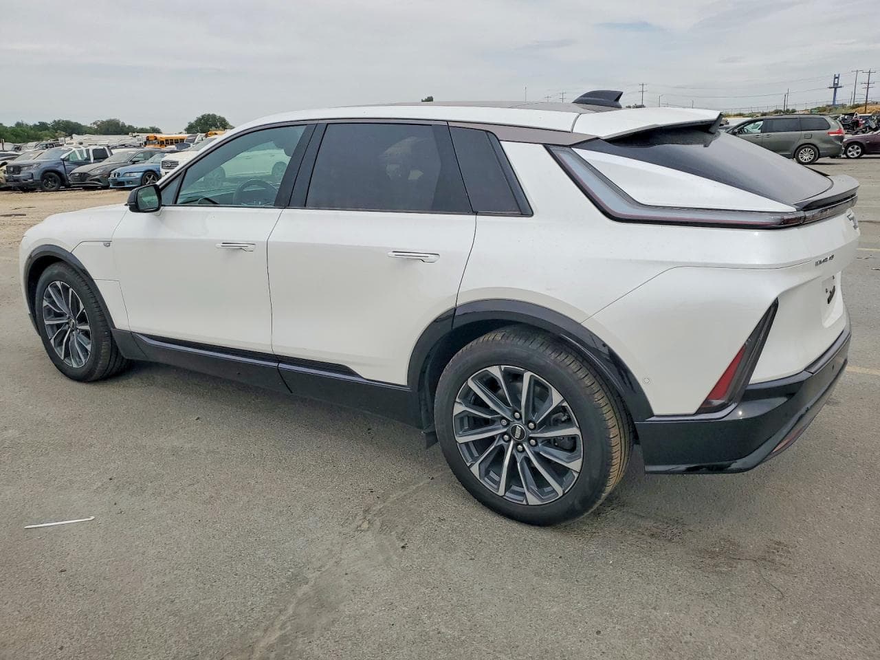 2024 Cadillac Lyriq Sport - foto 2