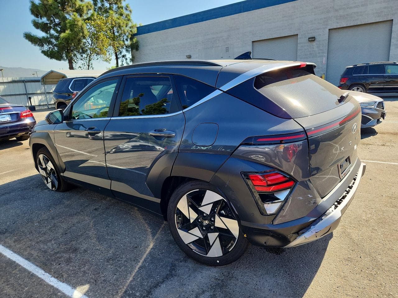 2026 Hyundai Kona Limited - foto 2