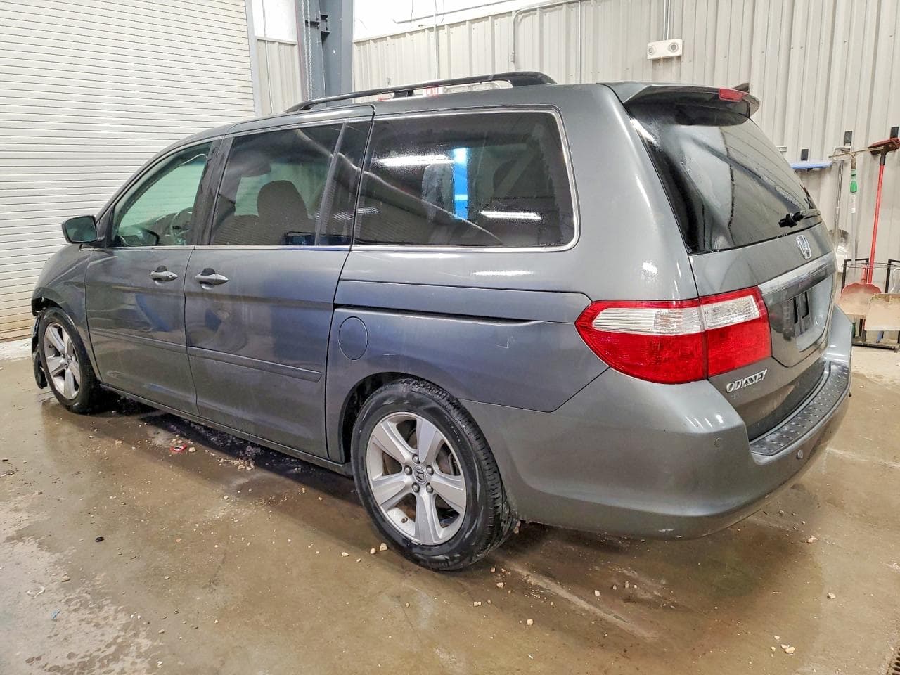 2007 Honda Odyssey Touring - foto 2