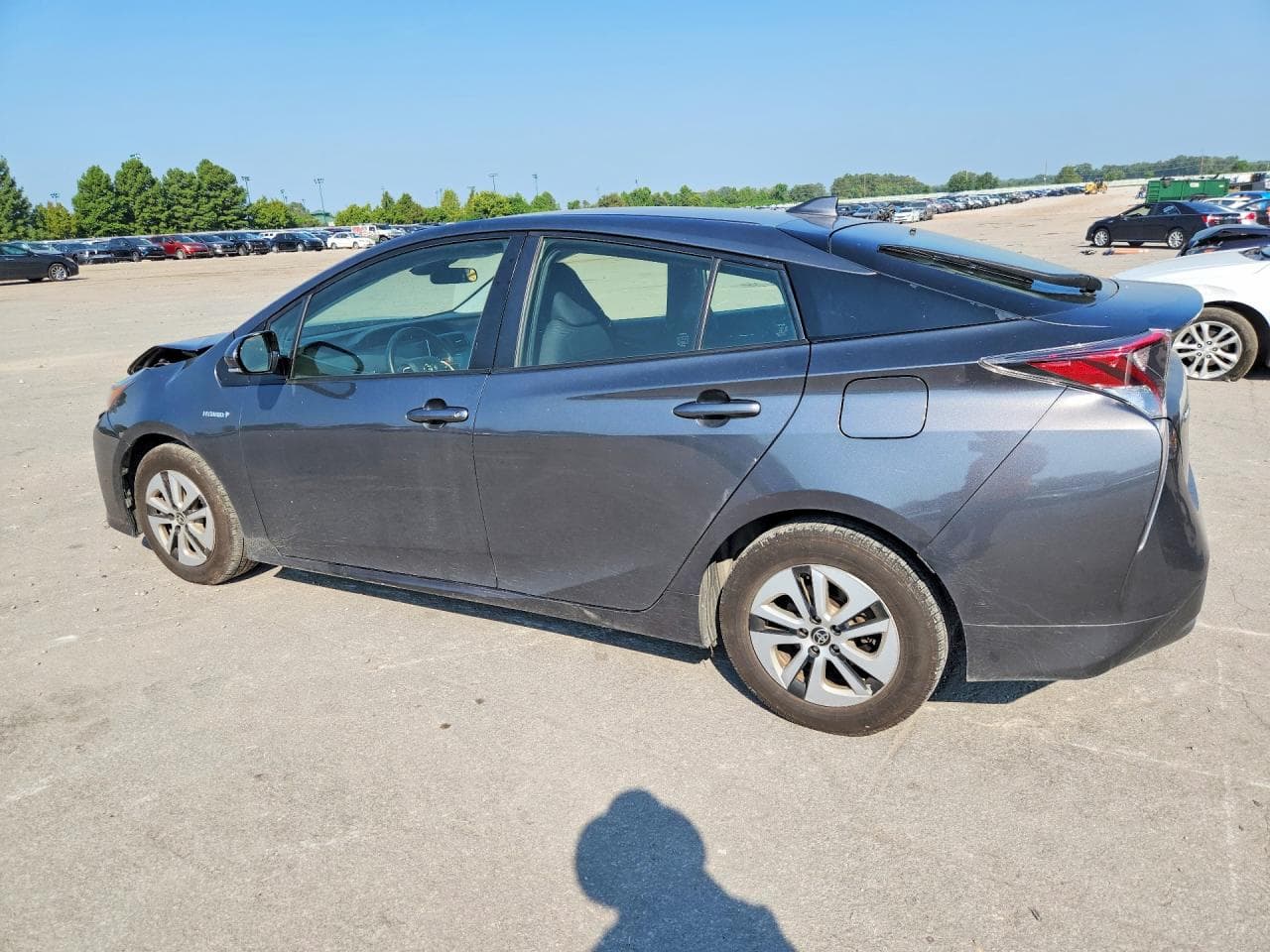 2017 Toyota Prius Three - foto 2