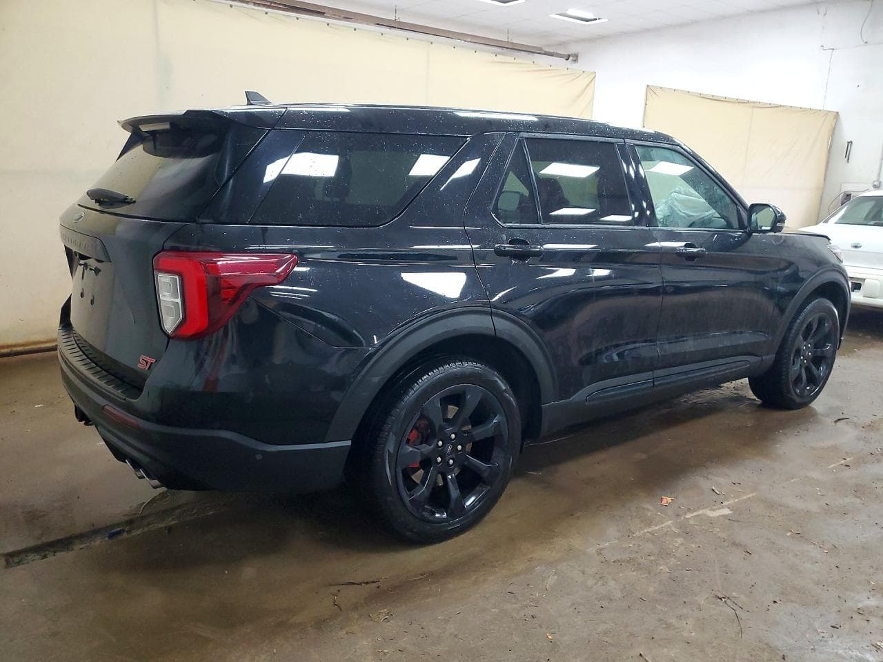 2022 Ford Explorer St - foto 3