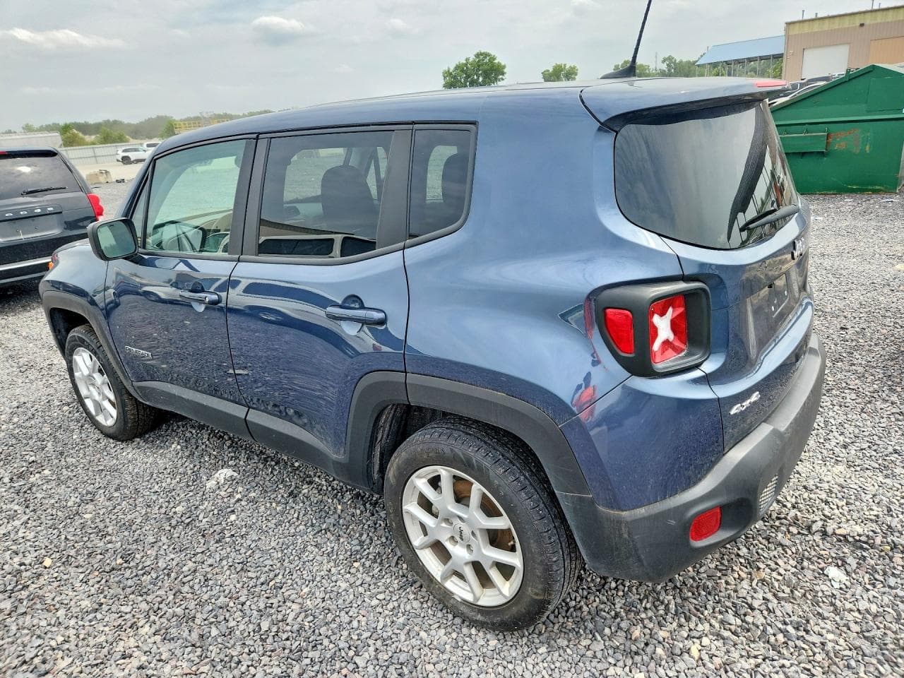 2023 Jeep Renegade Latitude - foto 2