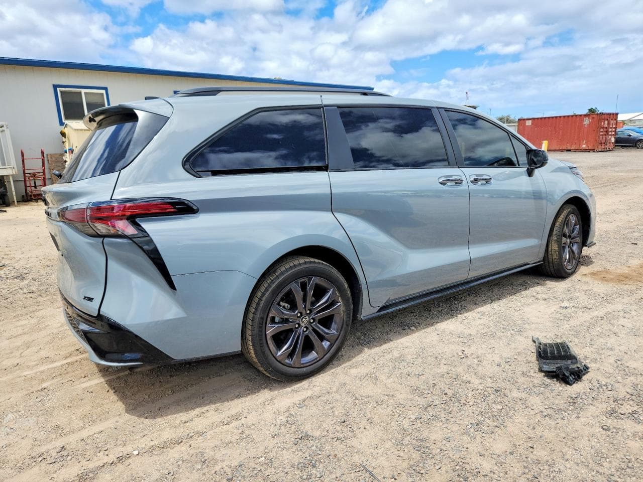 2026 Toyota Sienna Xse - foto 3