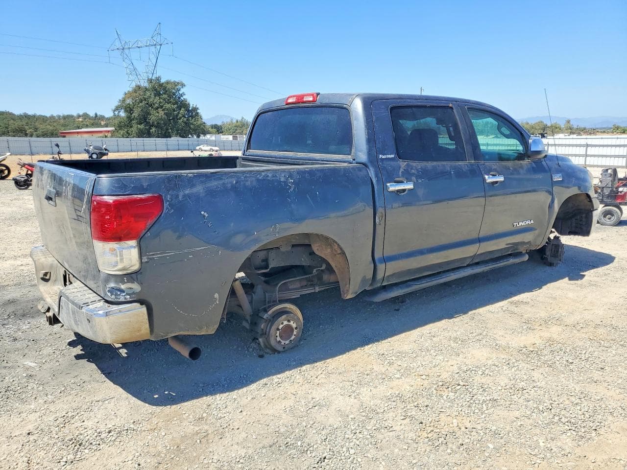 2010 Toyota Tundra Crewmax Limited - foto 3