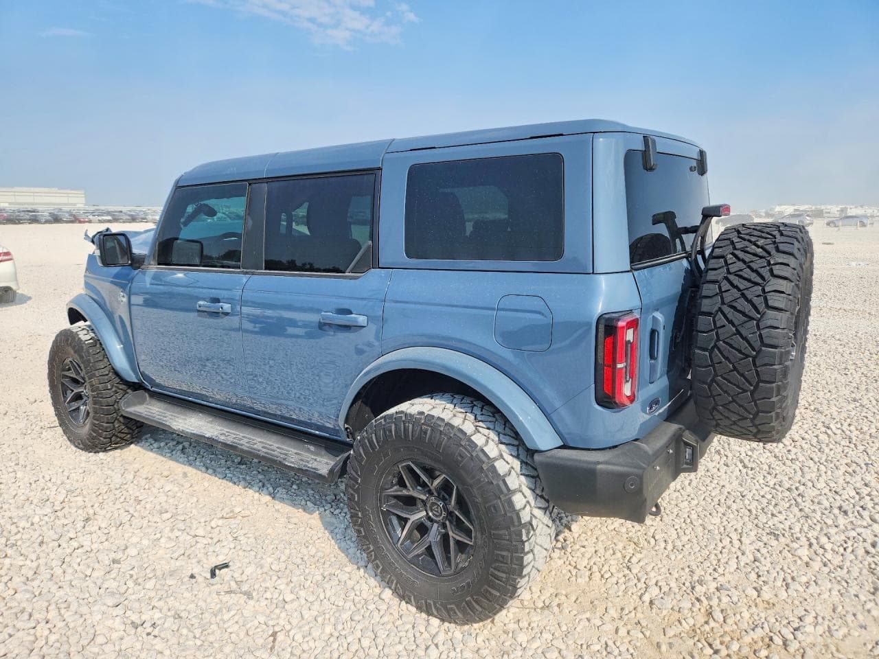 2025 Ford Bronco Outer Banks - foto 2