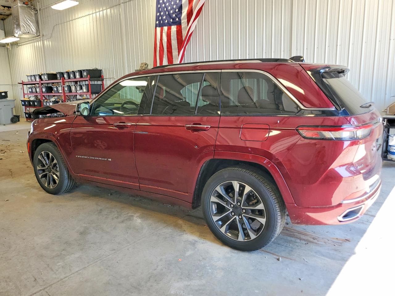2023 Jeep Grand Cherokee Overland - foto 2