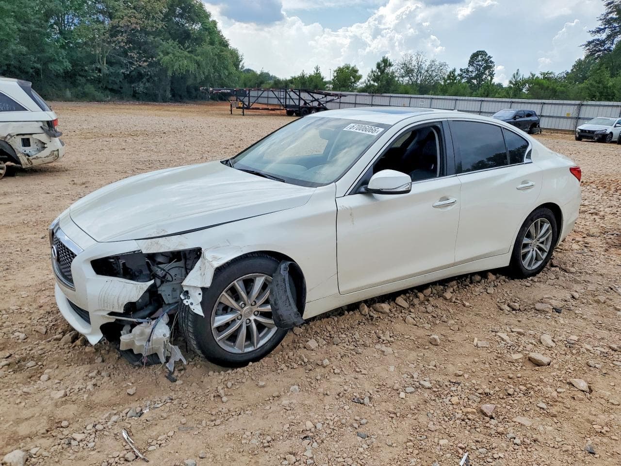 Infiniti Q50 2016 z USA