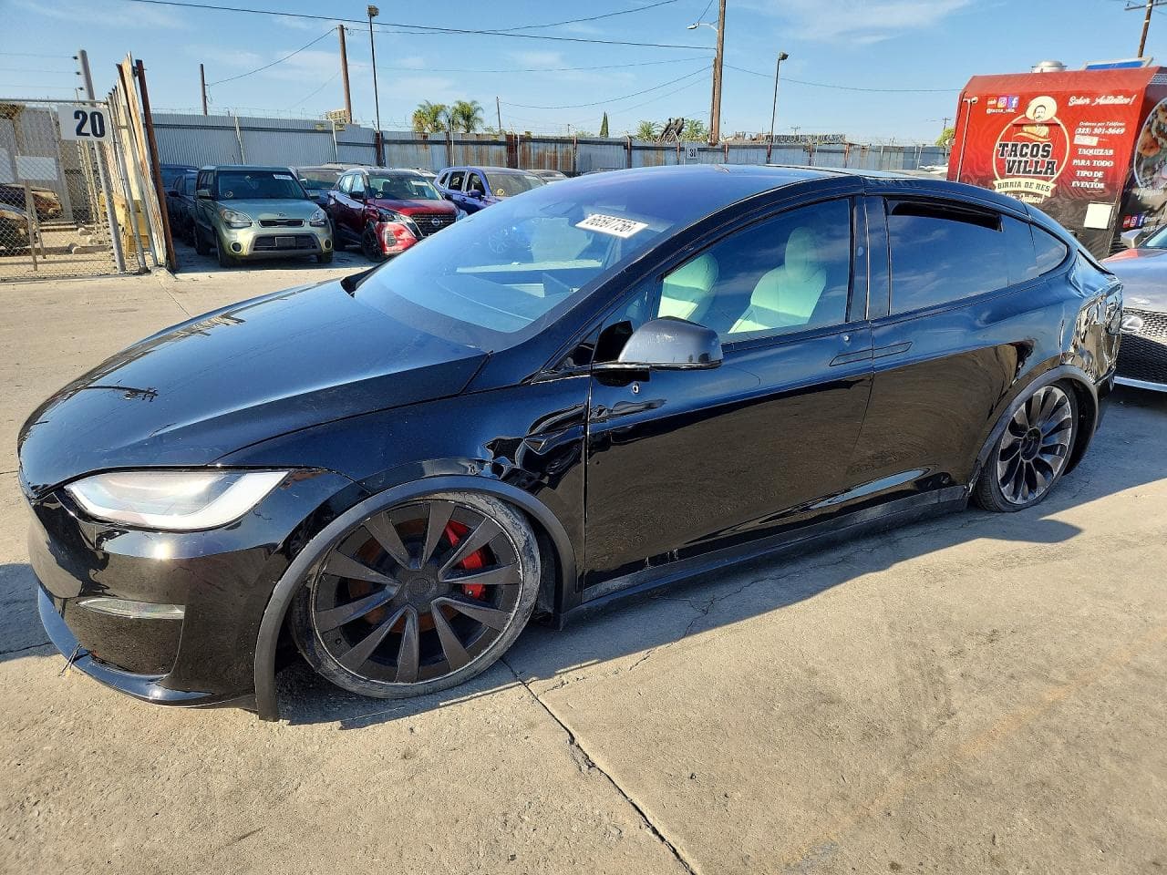 Tesla Model X 2023 z USA