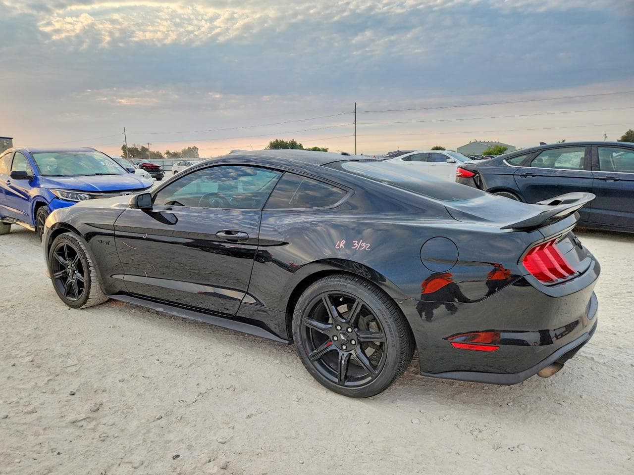 2019 Ford Mustang - foto 2