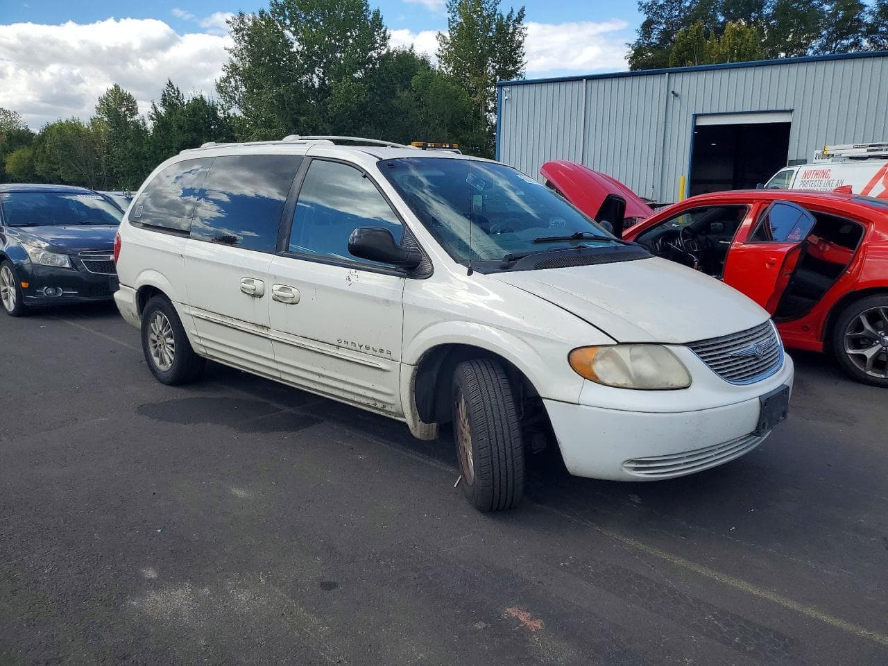 2001 Chrysler Town & Country Limited - foto 4